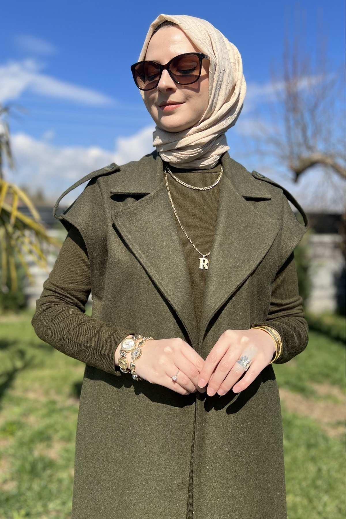 Apoletli Vizon Yelek | Rabia Şamlı | Tesettür Giyim, Elbise ve Kadın Giyim Modası