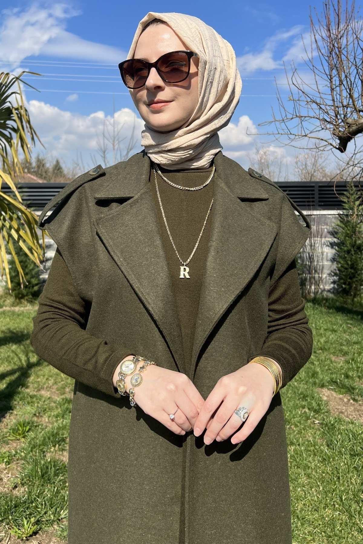 Apoletli Vizon Yelek | Rabia Şamlı | Tesettür Giyim, Elbise ve Kadın Giyim Modası
