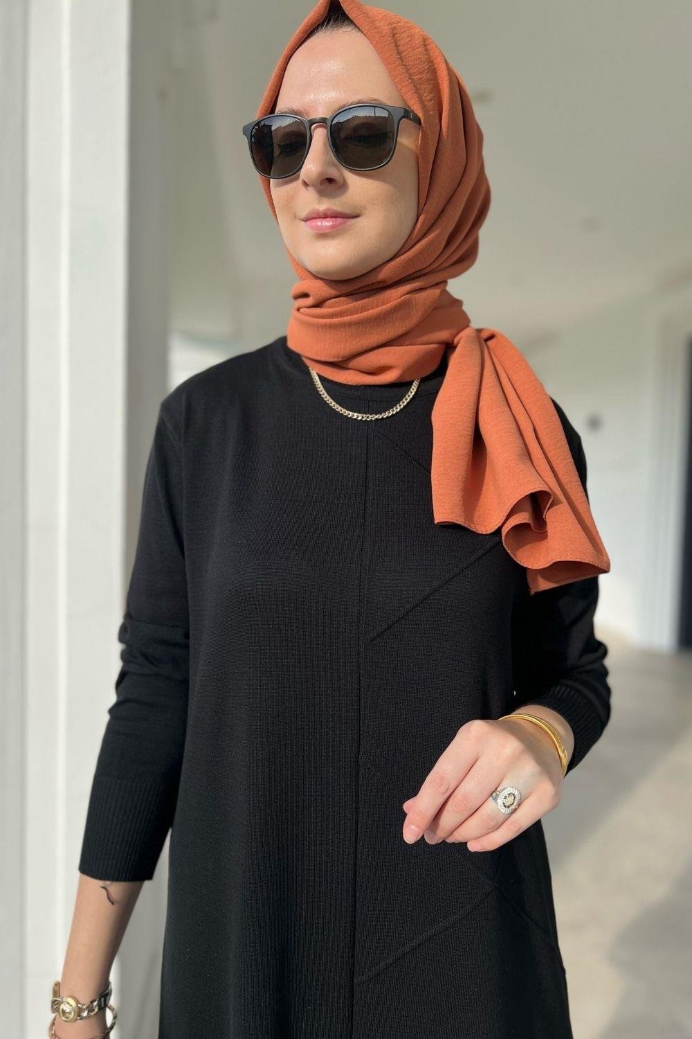 Armağan Saks Triko Elbise | Rabia Şamlı | Tesettür Giyim, Elbise ve Kadın Giyim Modası