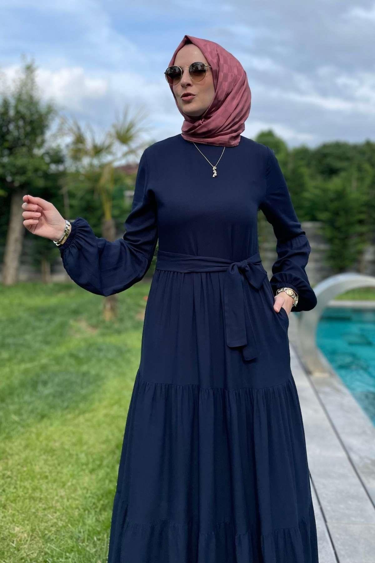 Asil Lacivert Elbise | Rabia Şamlı | Tesettür Giyim, Elbise ve Kadın Giyim Modası