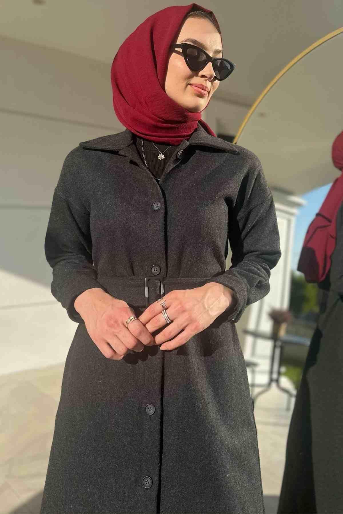 Asmin Kaşe Kap Antrasit | Rabia Şamlı | Tesettür Elbise ve Kadın Giyim Modası