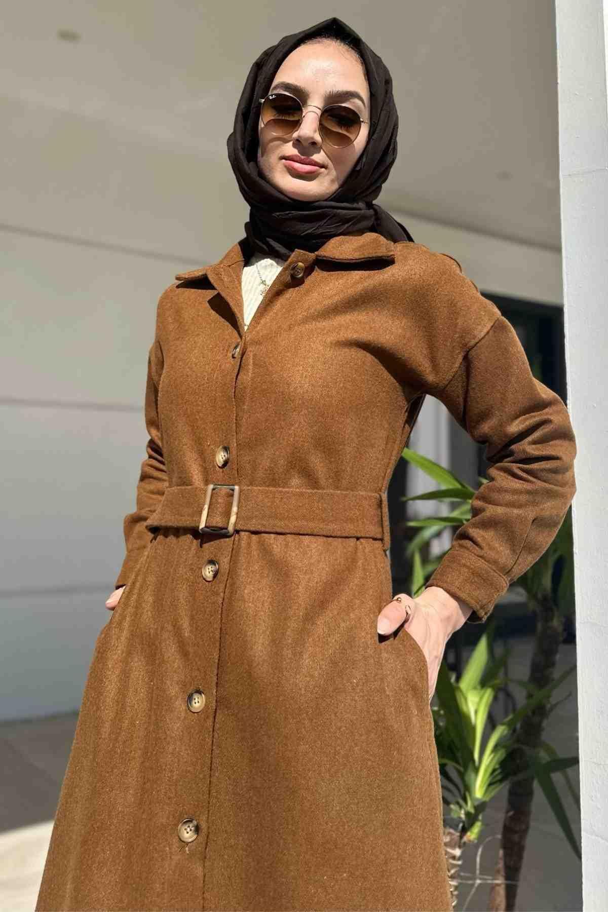 Asmin Kaşe Kap Taba | Rabia Şamlı | Tesettür Elbise ve Kadın Giyim Modası