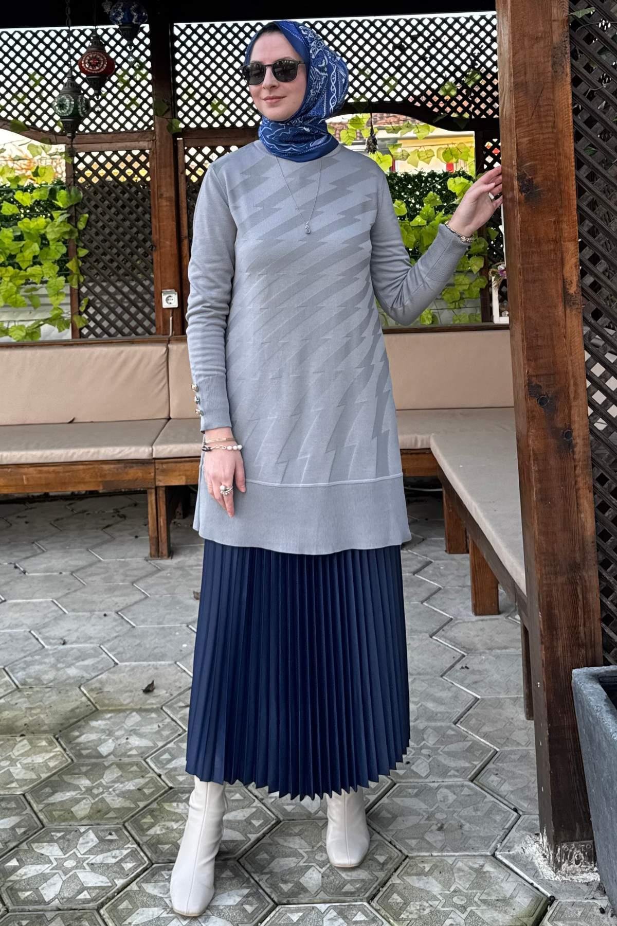 Bilge Siyah Triko Tunik | Rabia Şamlı | Tesettür Giyim, Elbise ve Kadın Giyim Modası