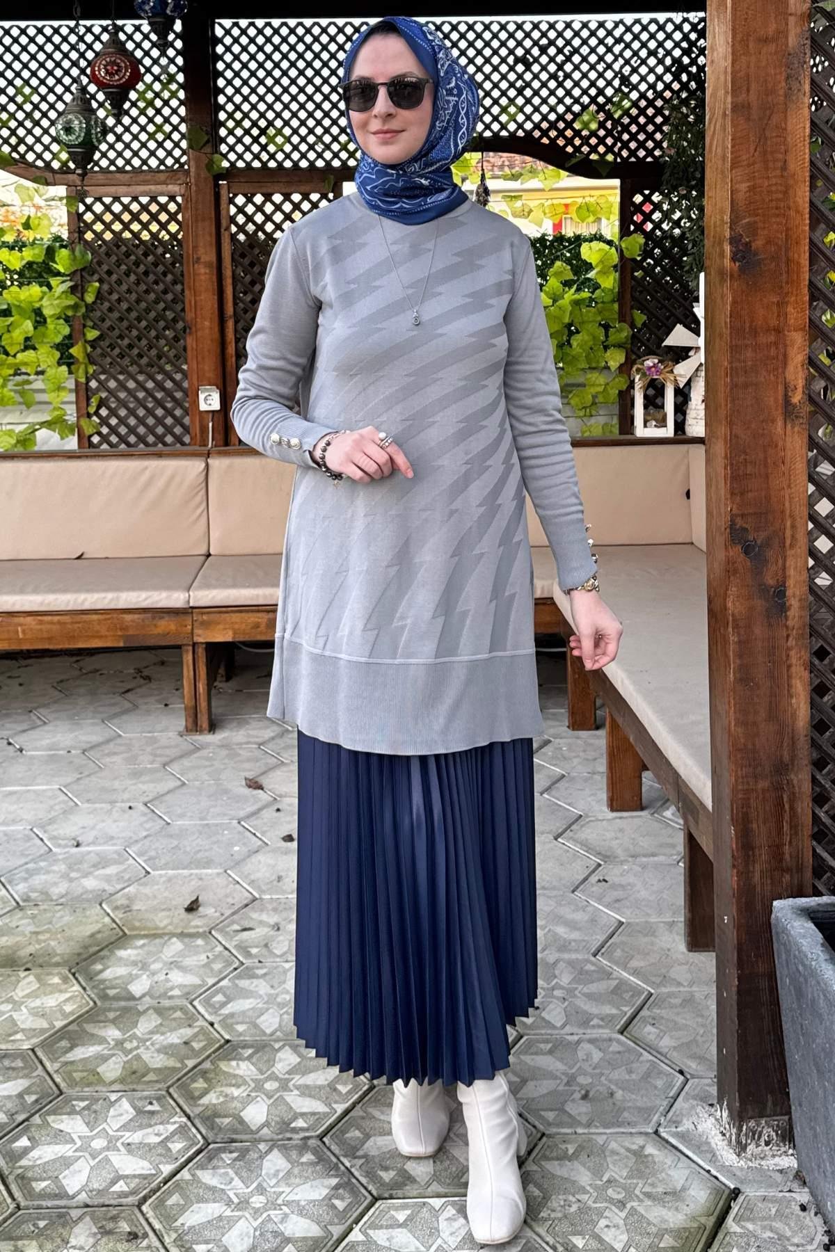 Bilge Siyah Triko Tunik | Rabia Şamlı | Tesettür Giyim, Elbise ve Kadın Giyim Modası