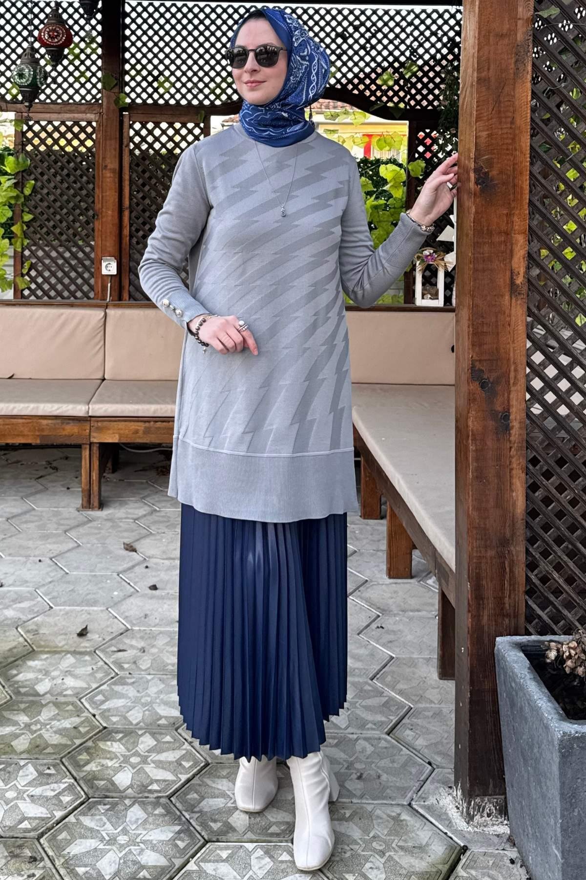 Bilge Siyah Triko Tunik | Rabia Şamlı | Tesettür Giyim, Elbise ve Kadın Giyim Modası