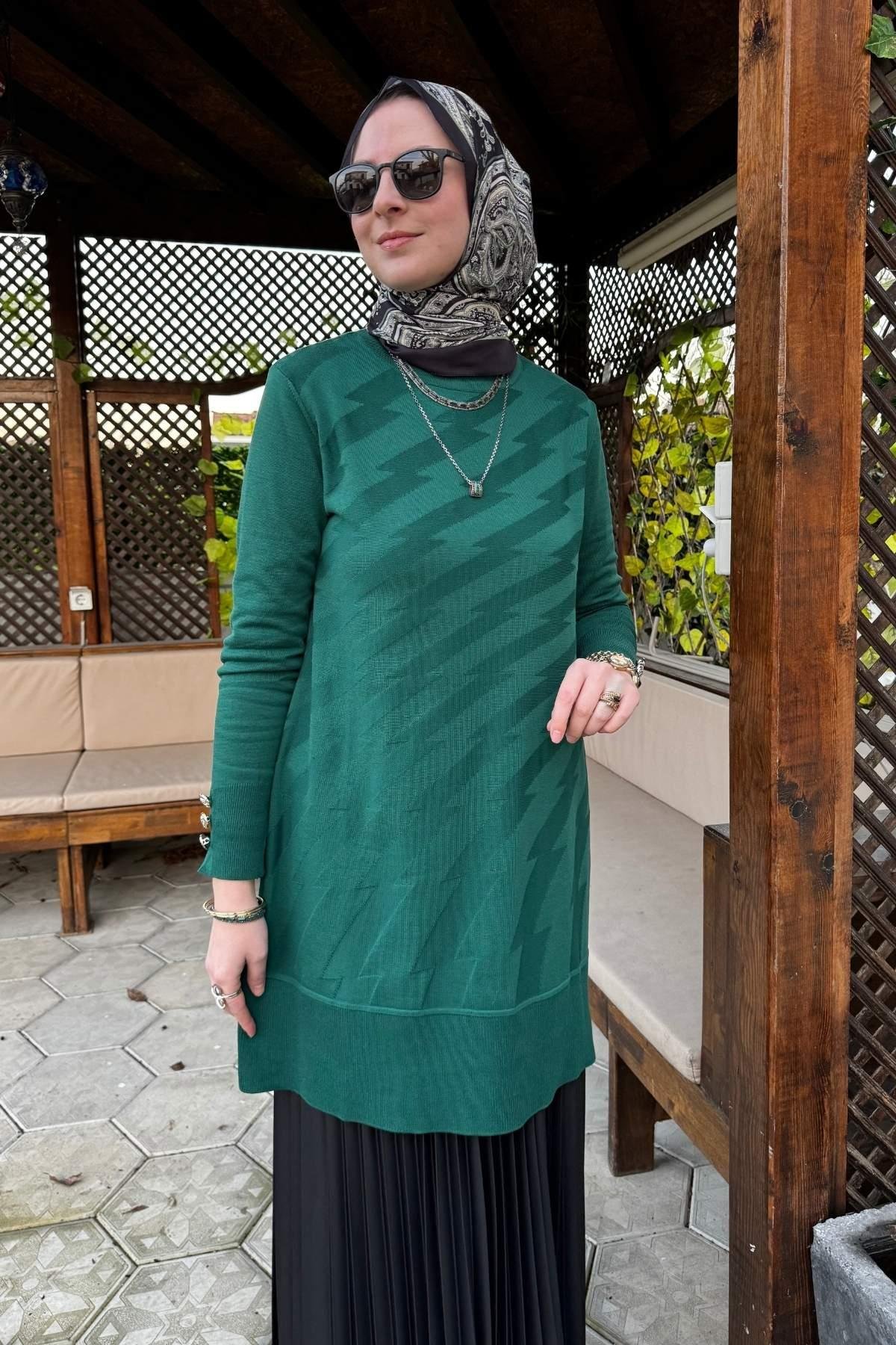 Bilge Siyah Triko Tunik | Rabia Şamlı | Tesettür Giyim, Elbise ve Kadın Giyim Modası
