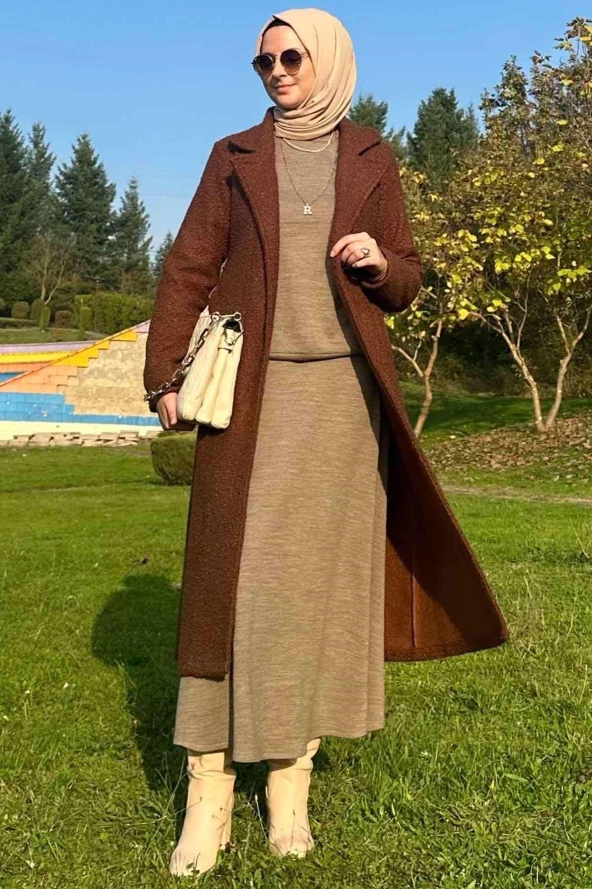 Buklet Acı Kahve Kaban - Rabia Şamlı | Tesettür Giyim, Elbise ve Kadın Giyim Modası