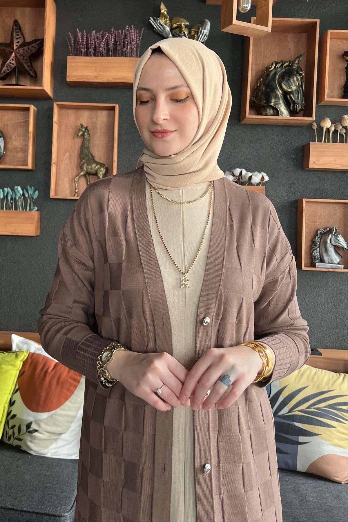 Manolya İndigo Triko Hırka | Rabia Şamlı | Tesettür Giyim, Elbise ve Kadın Giyim Modası