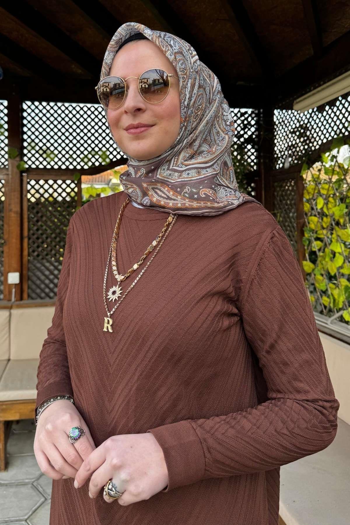 Arzu Triko Tunik Antrasit | Rabia Şamlı | Tesettür Giyim, Elbise ve Kadın Giyim Modası