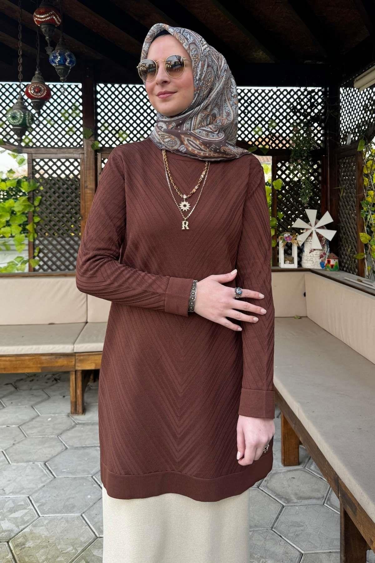 Arzu Triko Tunik Antrasit | Rabia Şamlı | Tesettür Giyim, Elbise ve Kadın Giyim Modası