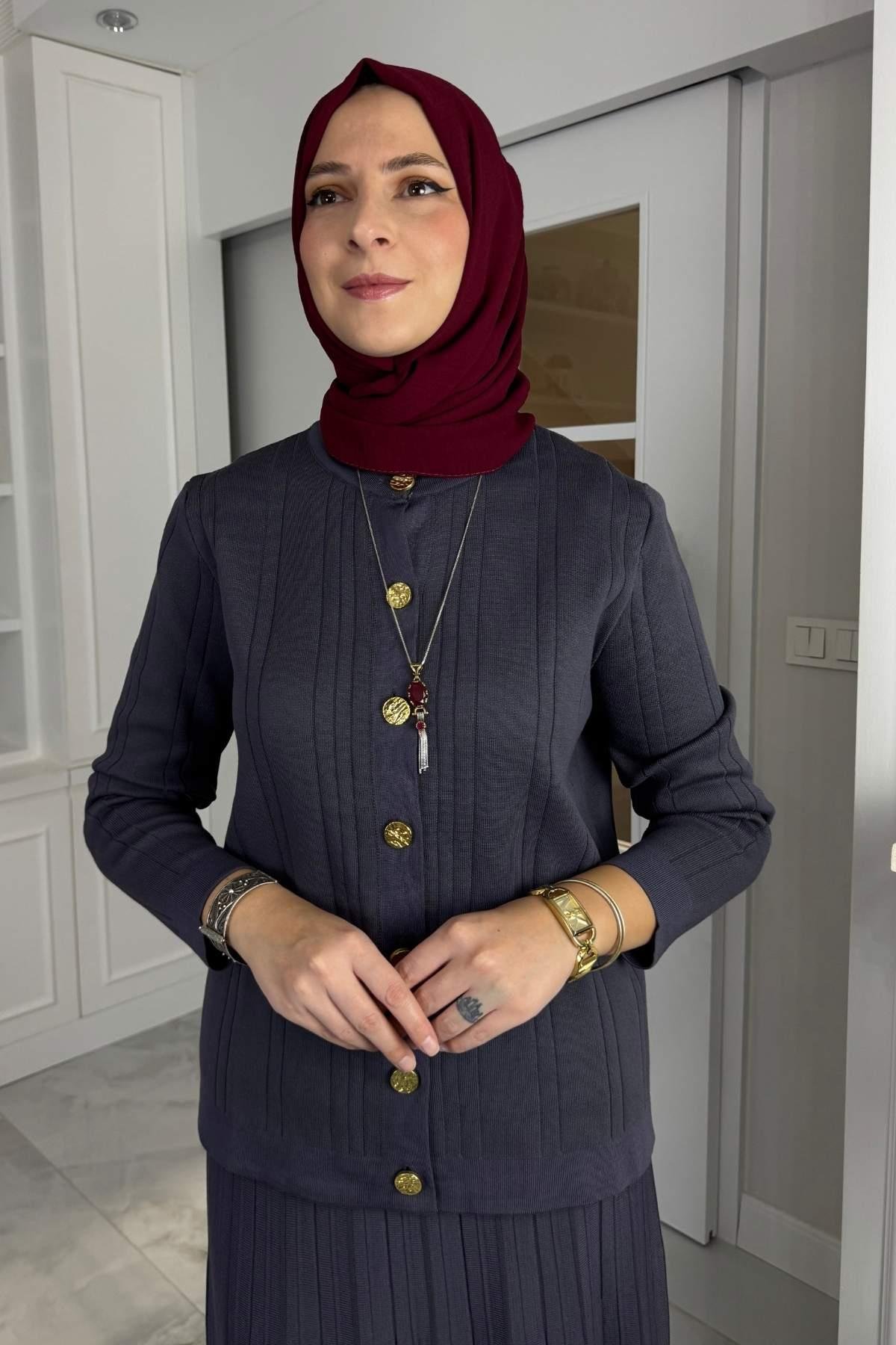 Defne Triko Takım Siyah | Rabia Şamlı | Tesettür Giyim, Elbise ve Kadın Giyim Modası
