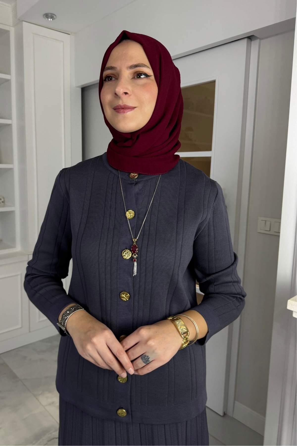 Defne Triko Takım Siyah | Rabia Şamlı | Tesettür Giyim, Elbise ve Kadın Giyim Modası