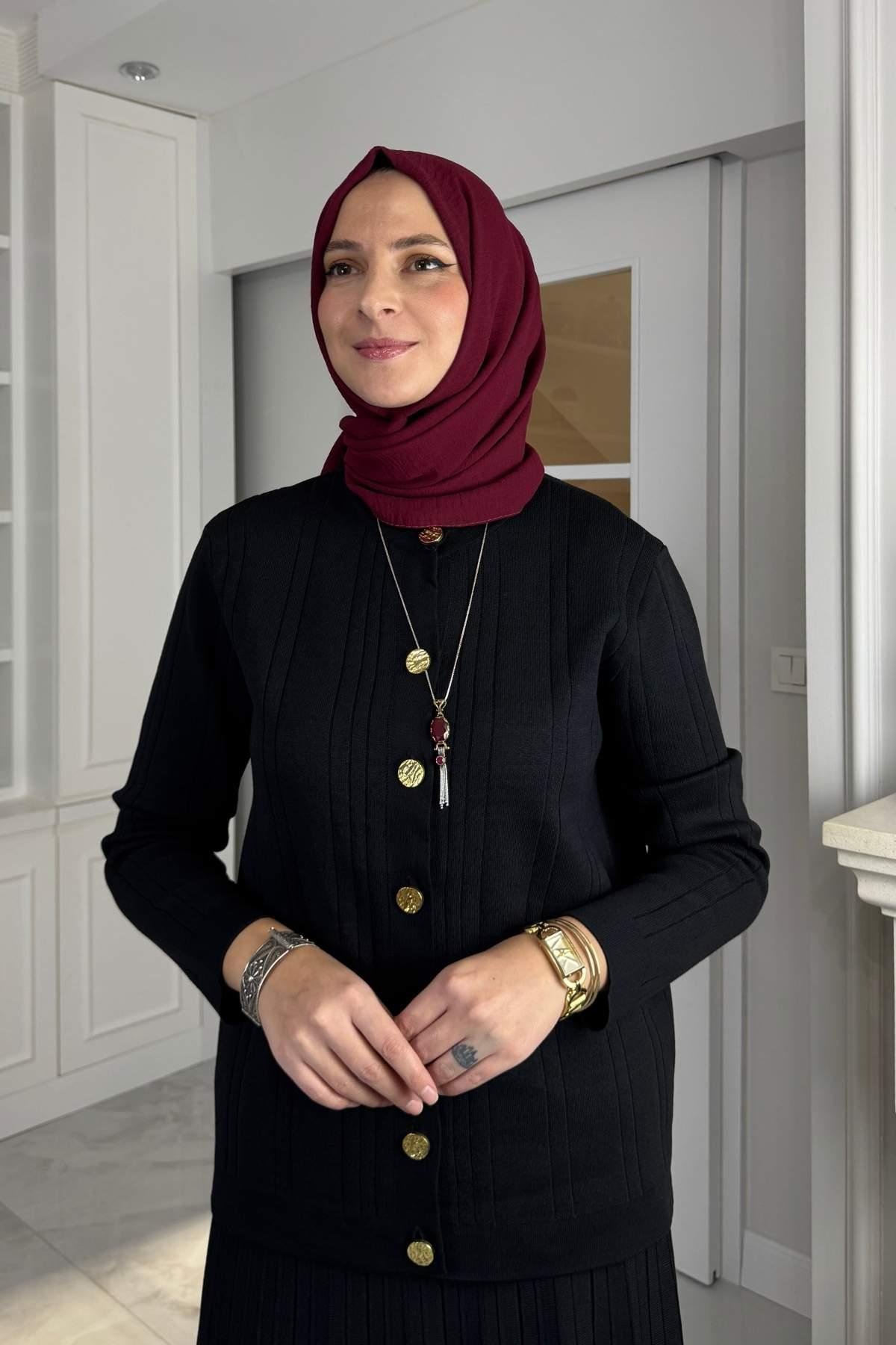 Defne Triko Takım Siyah | Rabia Şamlı | Tesettür Giyim, Elbise ve Kadın Giyim Modası