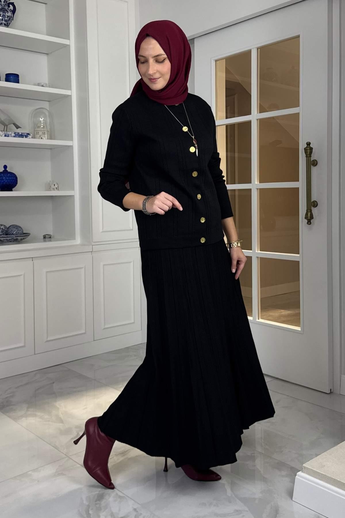 Defne Triko Takım Siyah | Rabia Şamlı | Tesettür Giyim, Elbise ve Kadın Giyim Modası