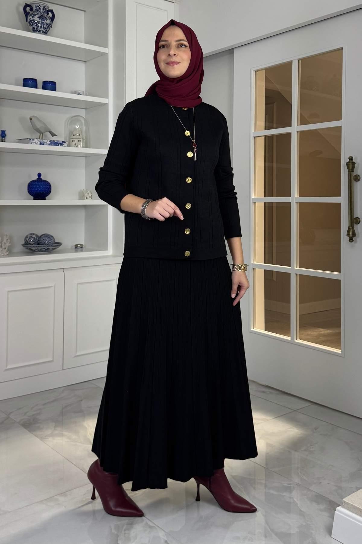 Defne Triko Takım Siyah | Rabia Şamlı | Tesettür Giyim, Elbise ve Kadın Giyim Modası