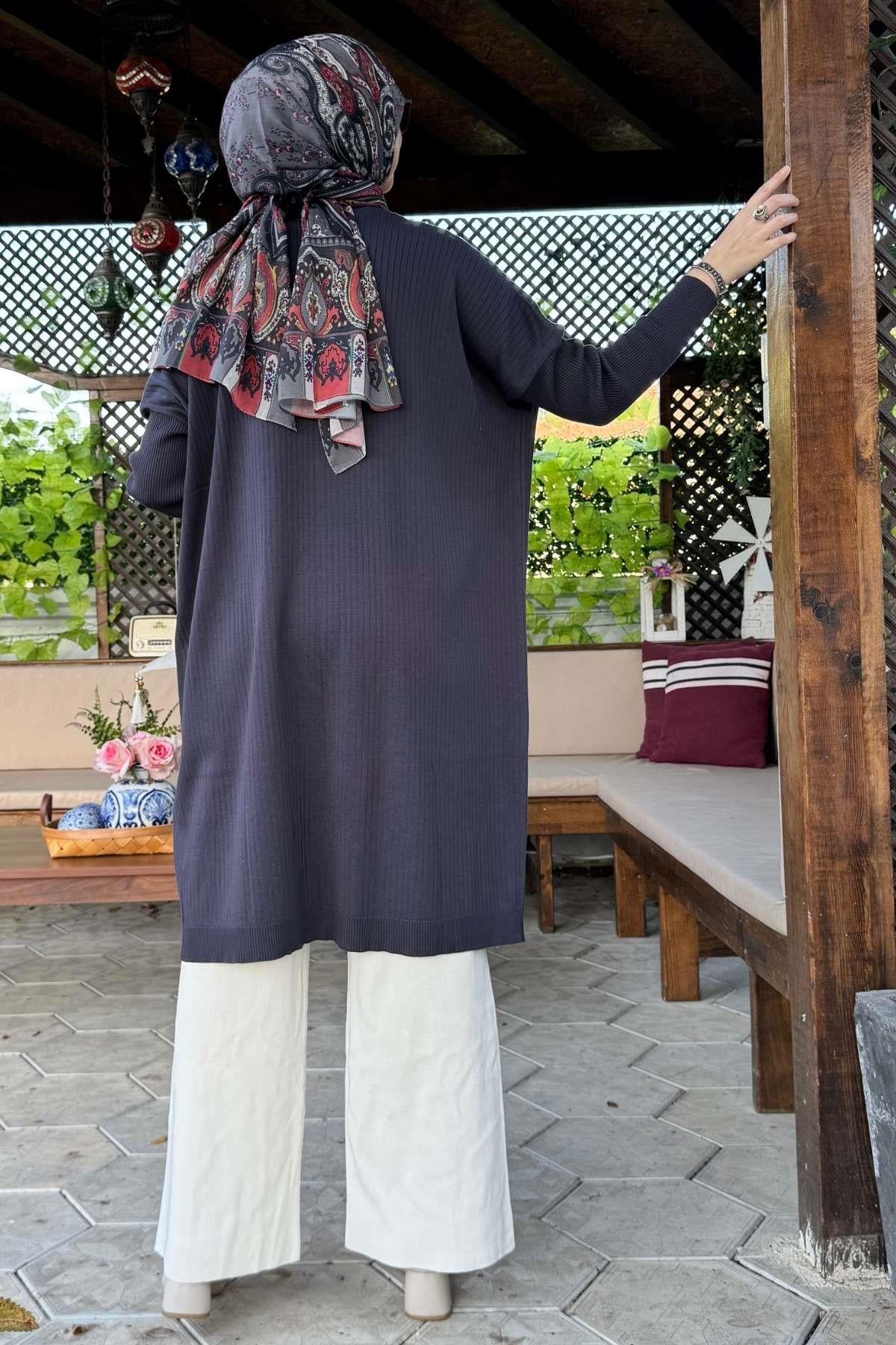 Hamiyet Çizgili Triko Tunik Siyah | Rabia Şamlı | Tesettür Giyim, Elbise ve Kadın Giyim Modası