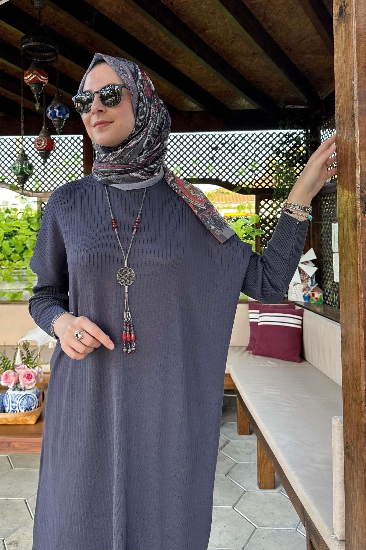 Hamiyet Çizgili Triko Tunik Siyah | Rabia Şamlı | Tesettür Giyim, Elbise ve Kadın Giyim Modası