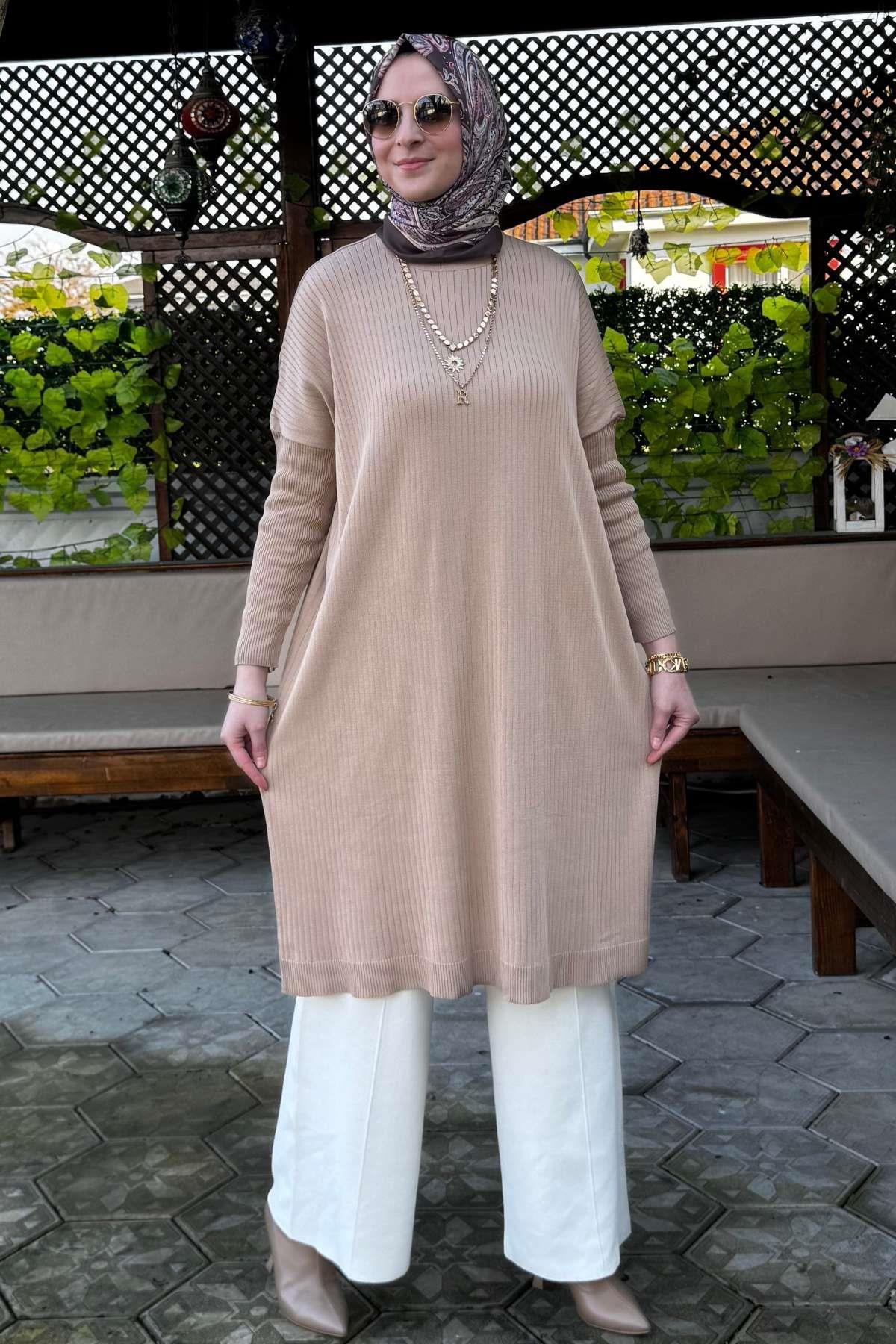 Dora Triko Tunik Siyah | Rabia Şamlı | Tesettür Giyim, Elbise ve Kadın Giyim Modası