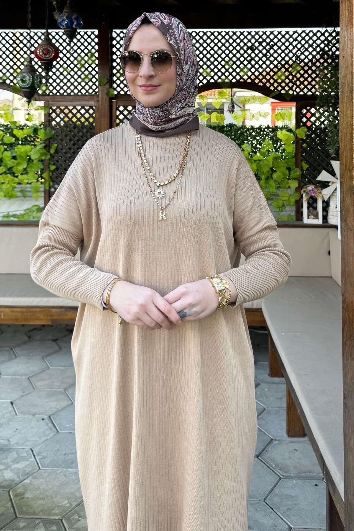 Dora Triko Tunik Siyah | Rabia Şamlı | Tesettür Giyim, Elbise ve Kadın Giyim Modası
