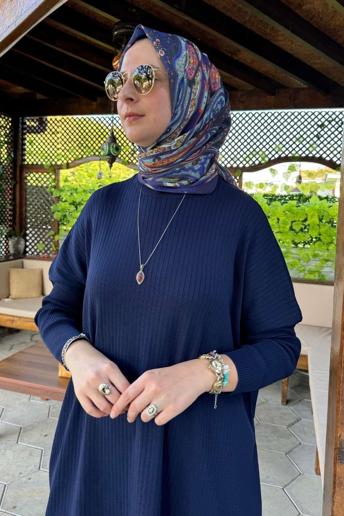 Hamiyet Çizgili Triko Tunik Siyah | Rabia Şamlı | Tesettür Giyim, Elbise ve Kadın Giyim Modası