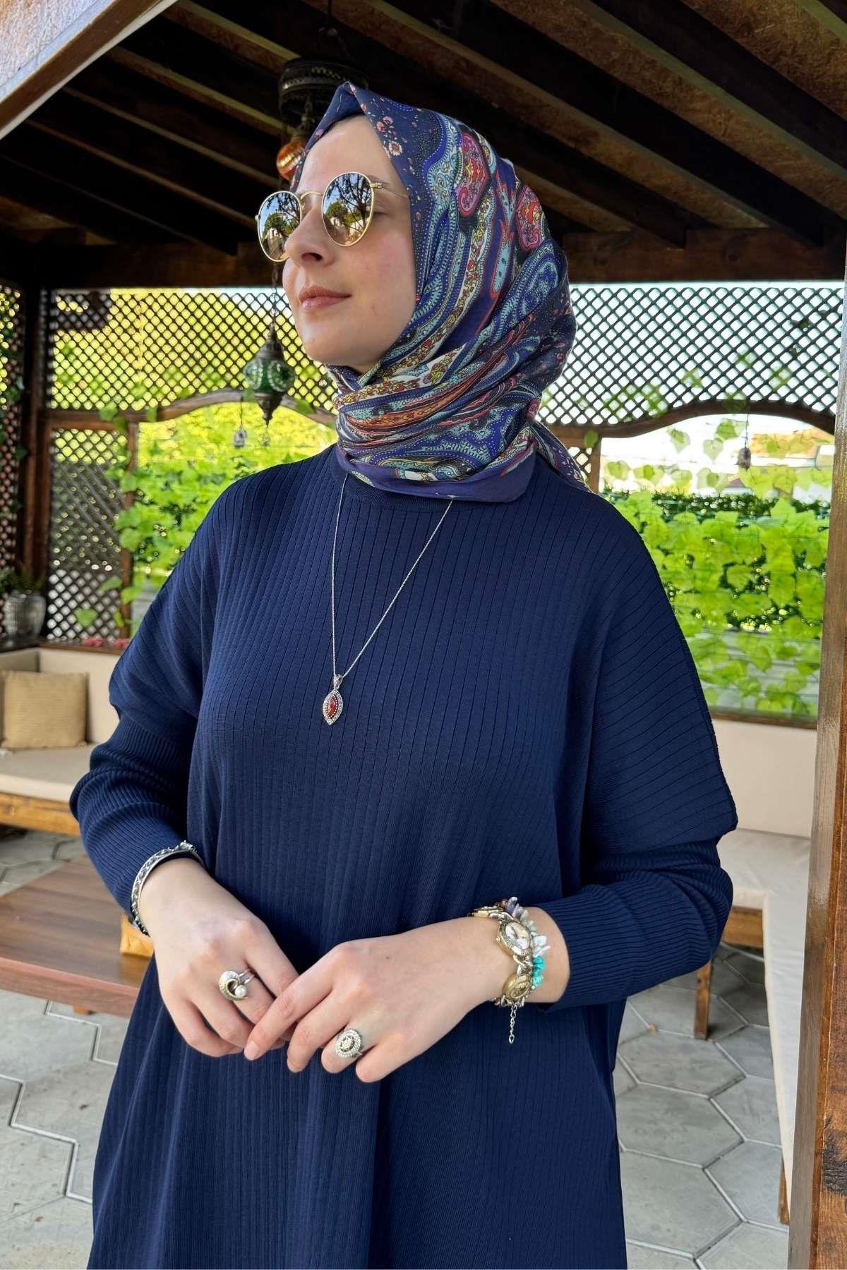 Hamiyet Çizgili Triko Tunik Siyah | Rabia Şamlı | Tesettür Giyim, Elbise ve Kadın Giyim Modası