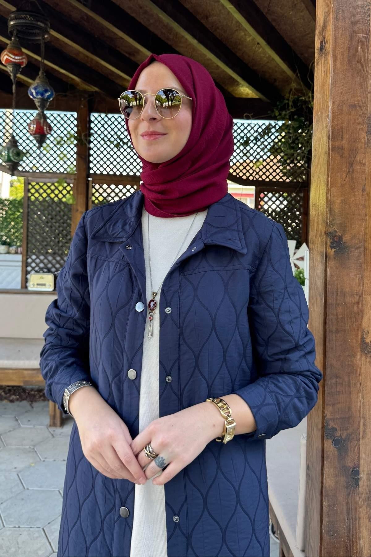 Kapitone Kap Lacivert | Rabia Şamlı | Tesettür Giyim, Elbise ve Kadın Giyim Modası