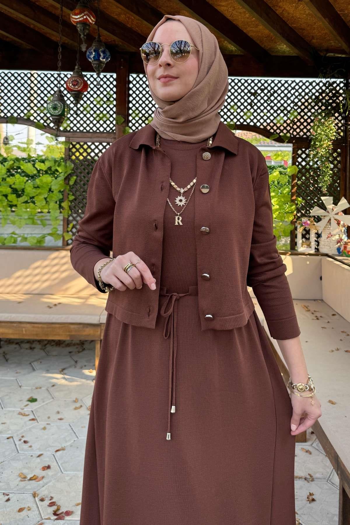 Hazal Triko Elbise Zümrüt | Rabia Şamlı | Tesettür Giyim, Elbise ve Kadın Giyim Modası