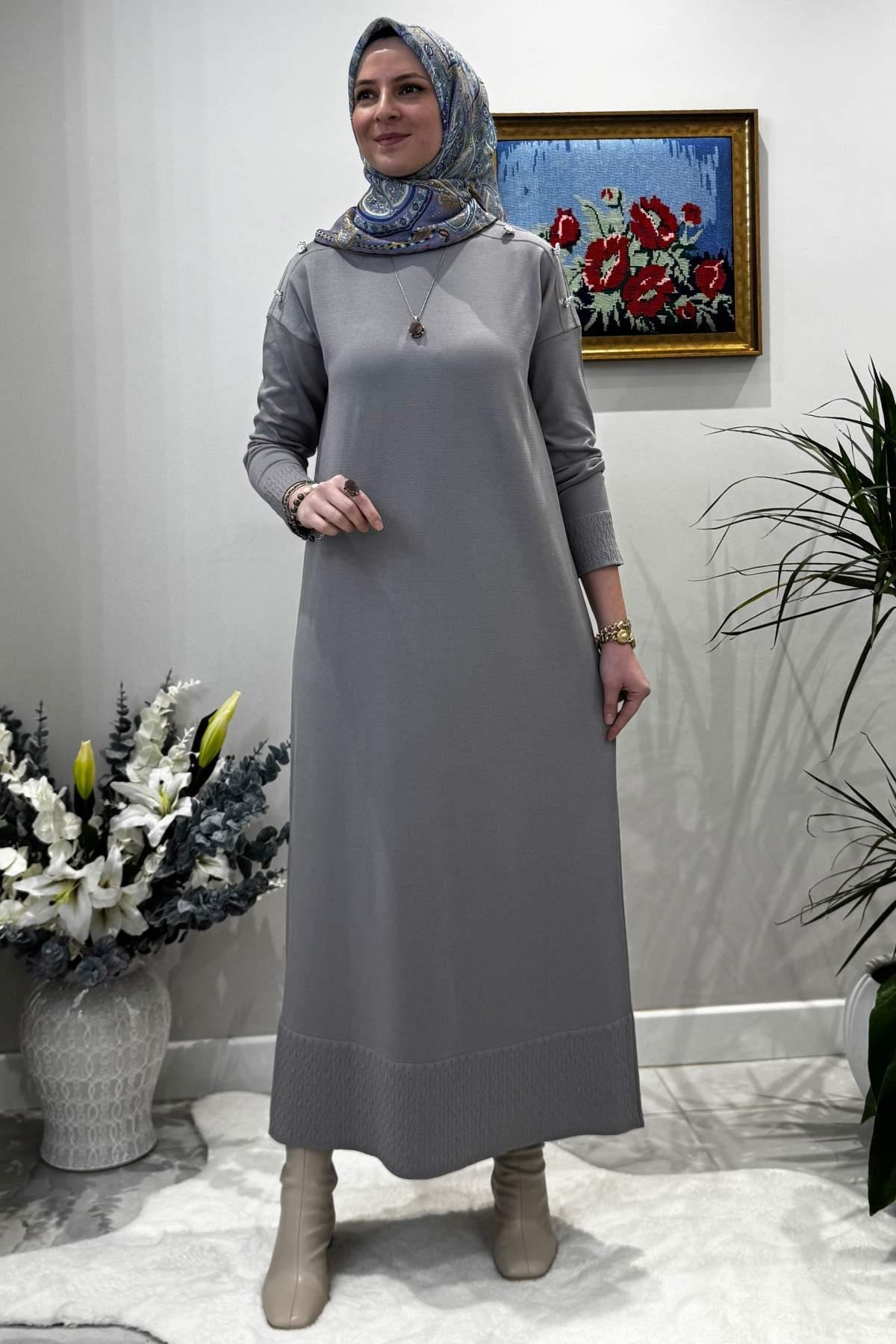 Karanfil Siyah Triko Elbise | Rabia Şamlı | Tesettür Giyim, Elbise ve Kadın Giyim Modası