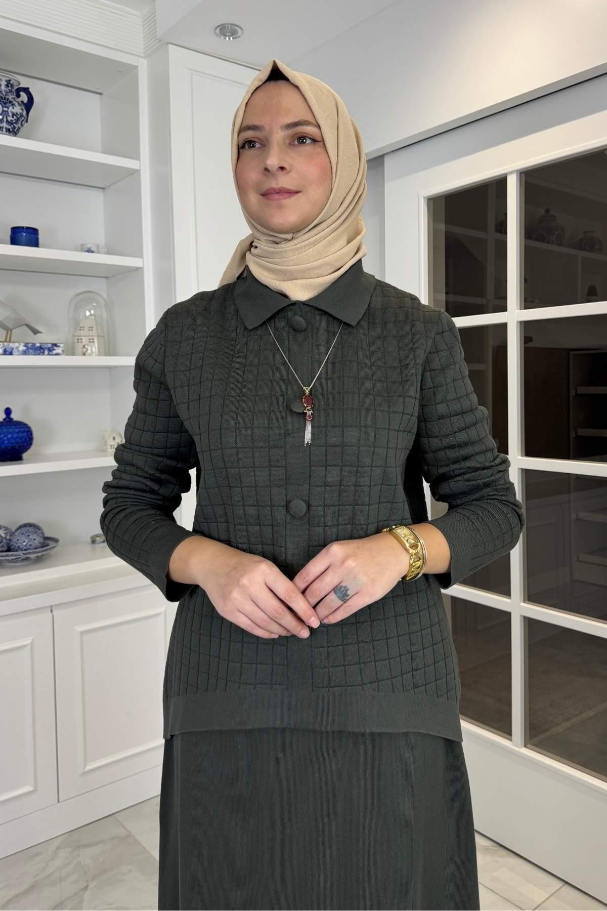 Sare Triko Takım Sütlü Kahve | Rabia Şamlı | Tesettür Giyim, Elbise ve Kadın Giyim Modası