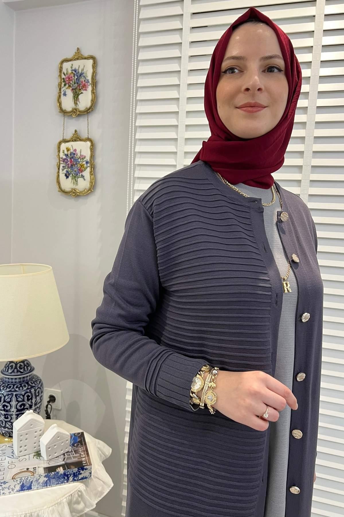 İkra Turuncu Triko Hırka - Rabia Şamlı | Tesettür Giyim, Elbise ve Kadın Giyim Modası