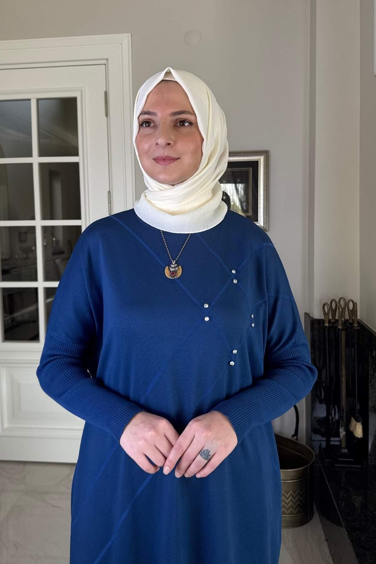 Melda Triko Tunik Antrasit | Rabia Şamlı | Tesettür Giyim, Elbise ve Kadın Giyim Modası