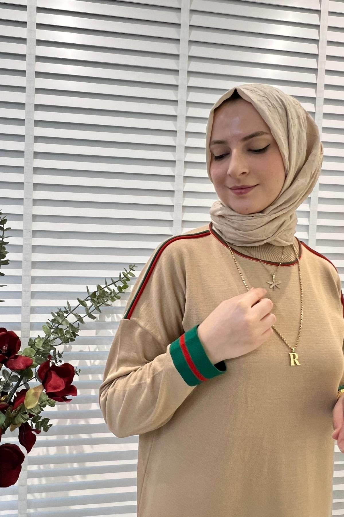 Ecem Pembe Triko Elbise - Rabia Şamlı | Tesettür Giyim, Elbise ve Kadın Giyim Modası