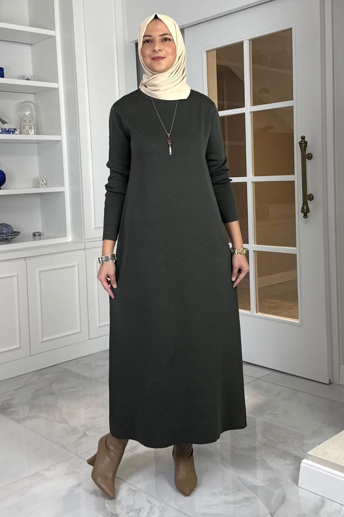 Laçin Triko Elbise Antrasit | Rabia Şamlı | Tesettür Giyim, Elbise ve Kadın Giyim Modası