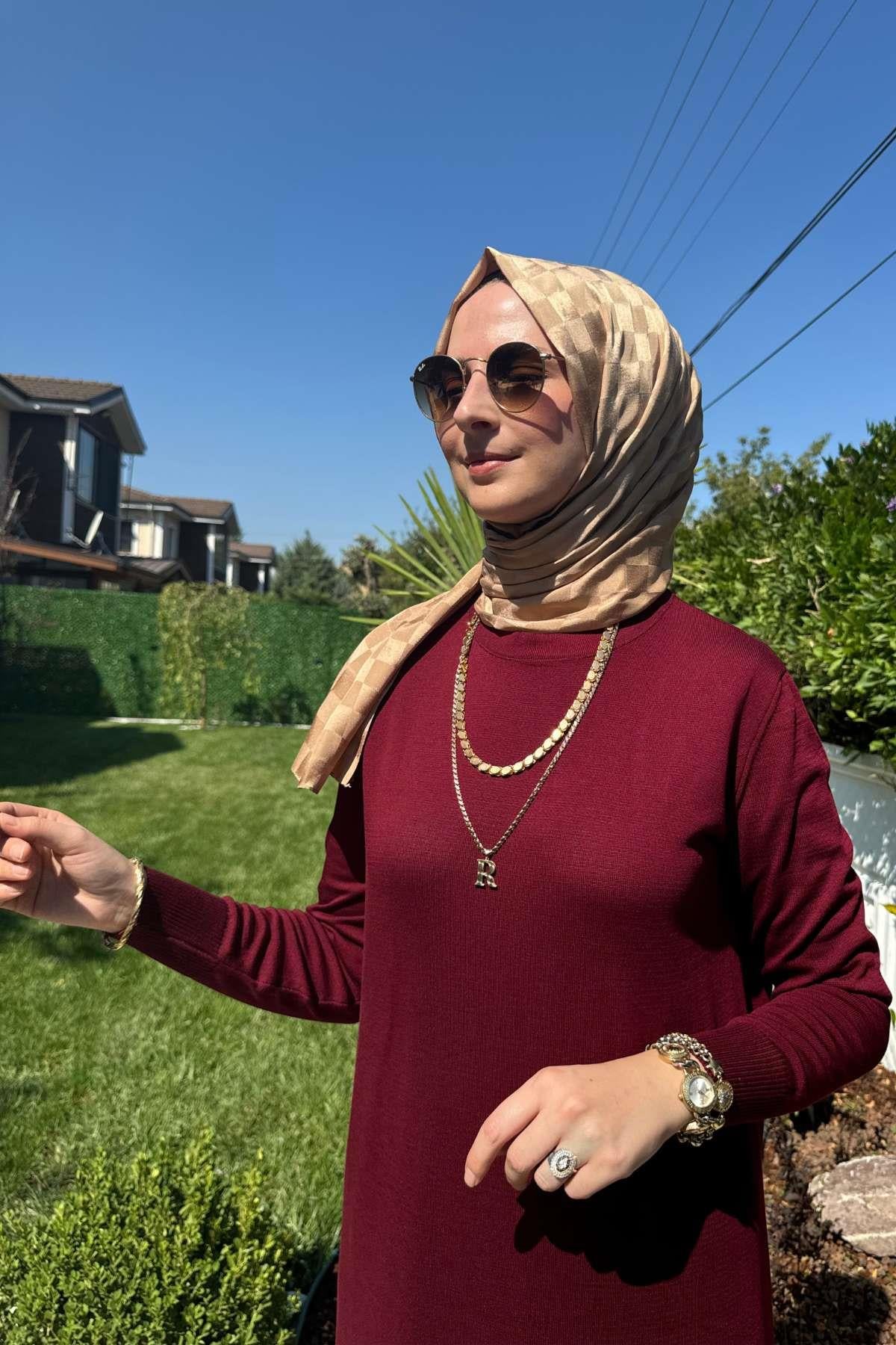 Samanyolu Bordo Triko Elbise | Rabia Şamlı | Tesettür Giyim, Elbise ve Kadın Giyim Modası