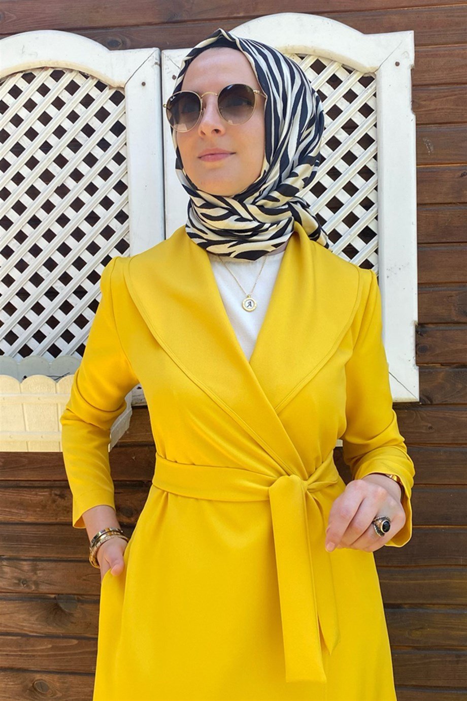 Sahra Sarı Kap