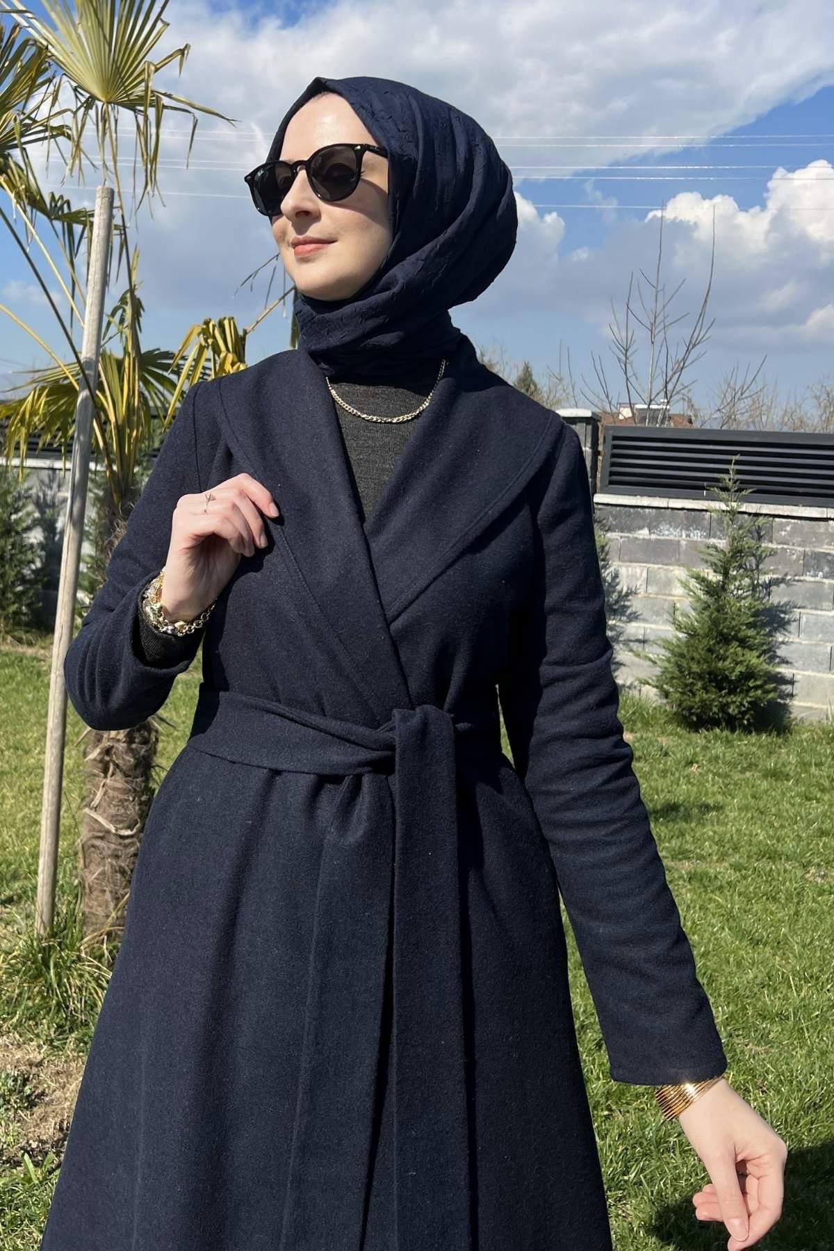 Selin Antrasit Kaşe Kaban | Rabia Şamlı | Tesettür Giyim, Elbise ve Kadın Giyim Modası
