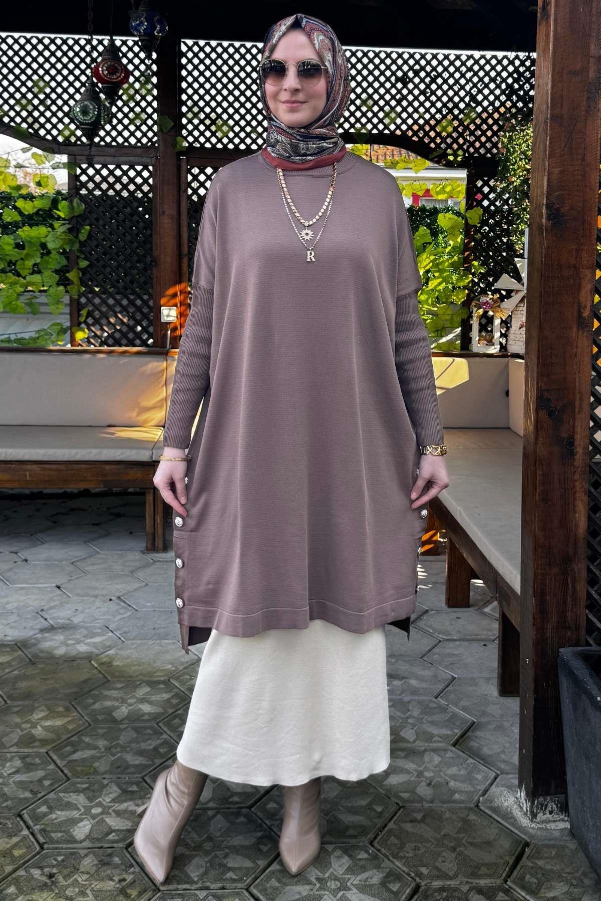 Sevda Triko Tunik Siyah | Rabia Şamlı | Tesettür Giyim, Elbise ve Kadın Giyim Modası