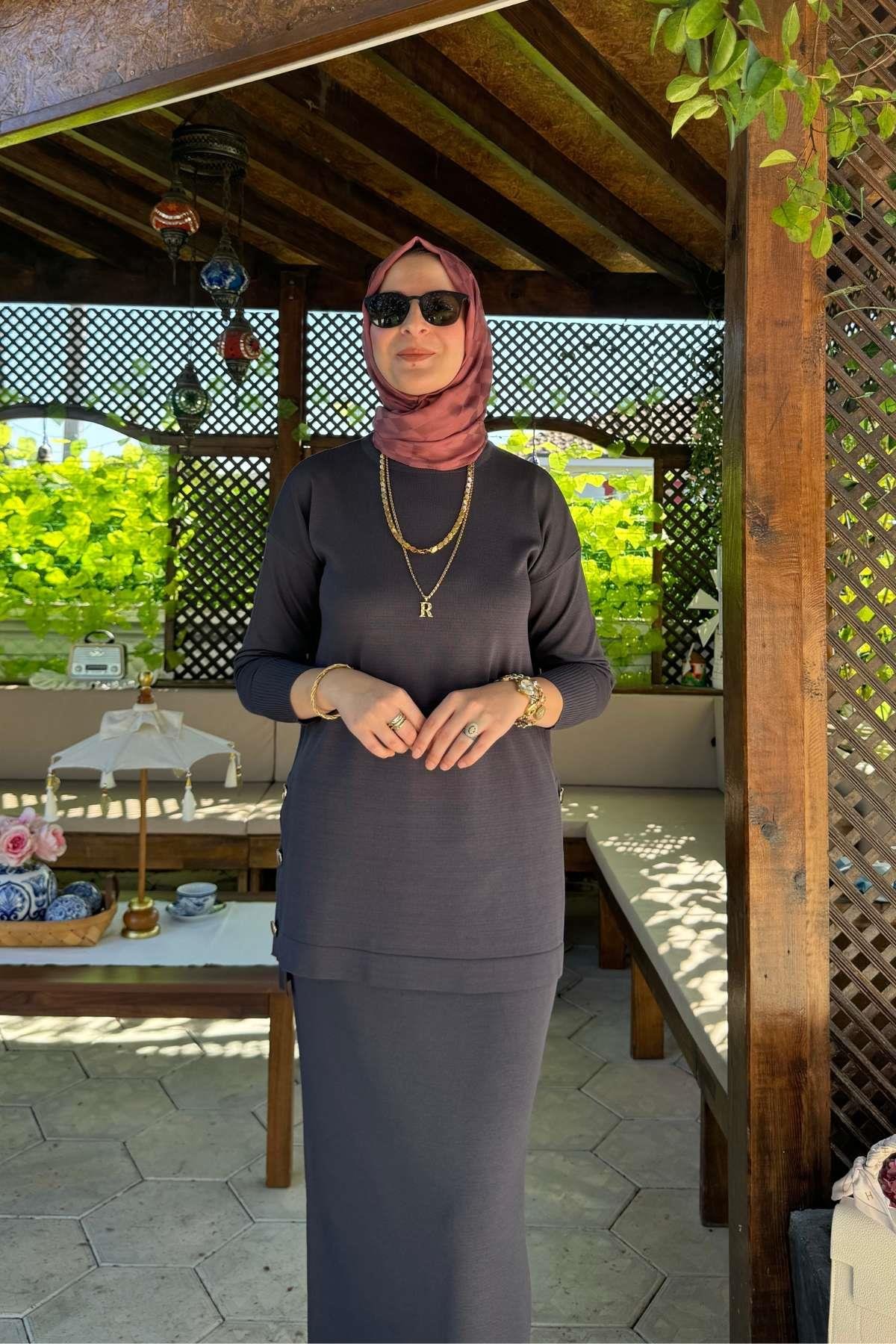 İnci Plise Etekli Triko Takım Bordo | Rabia Şamlı