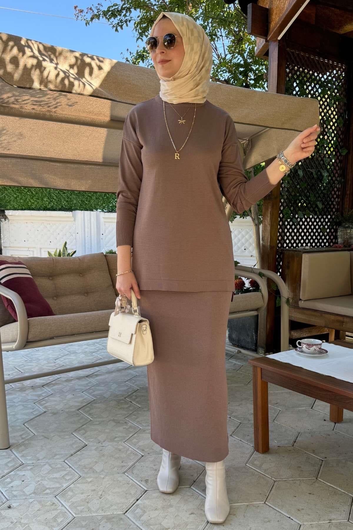 İnci Plise Etekli Triko Takım Bordo | Rabia Şamlı