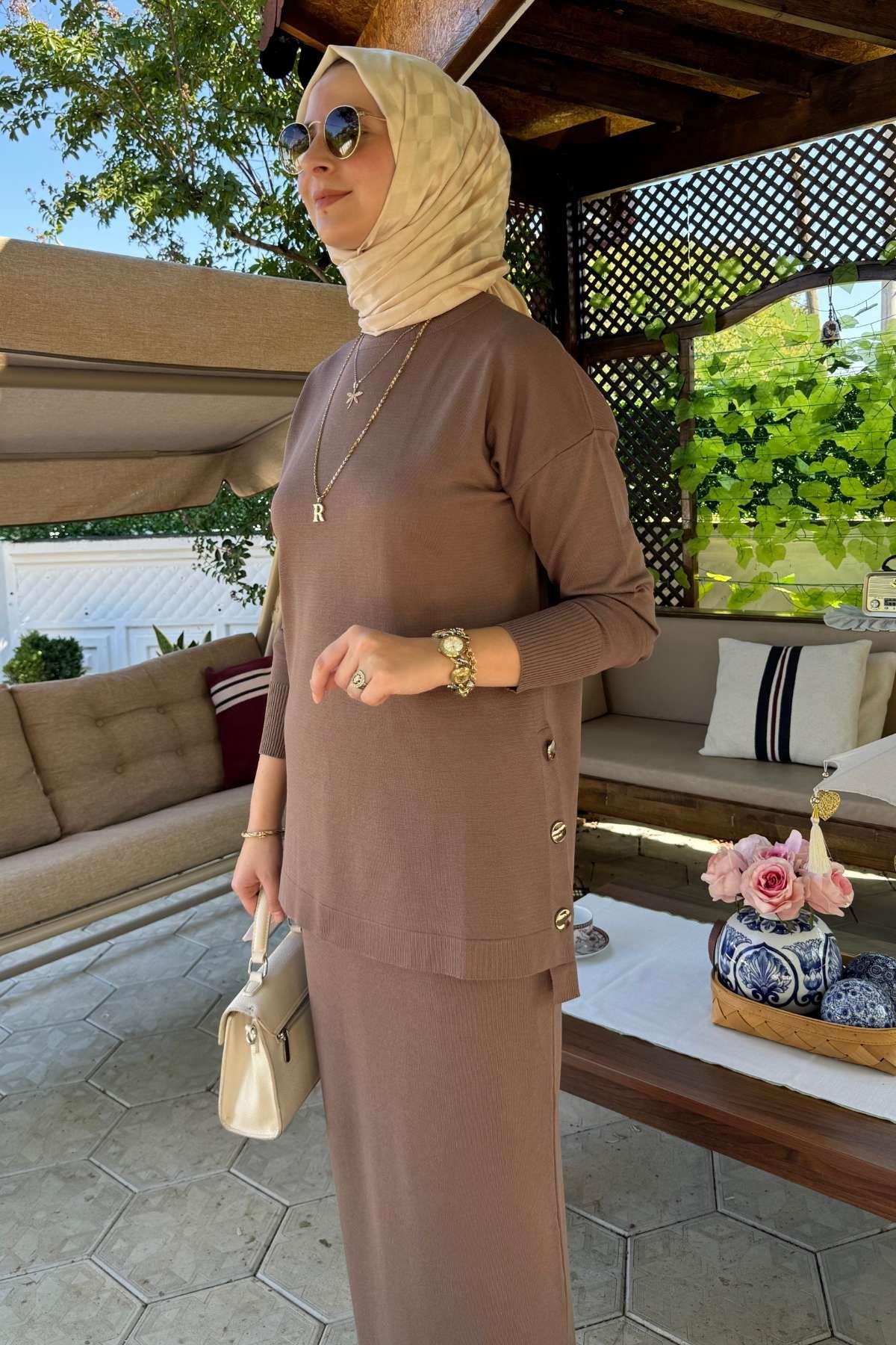 İnci Plise Etekli Triko Takım Bordo | Rabia Şamlı