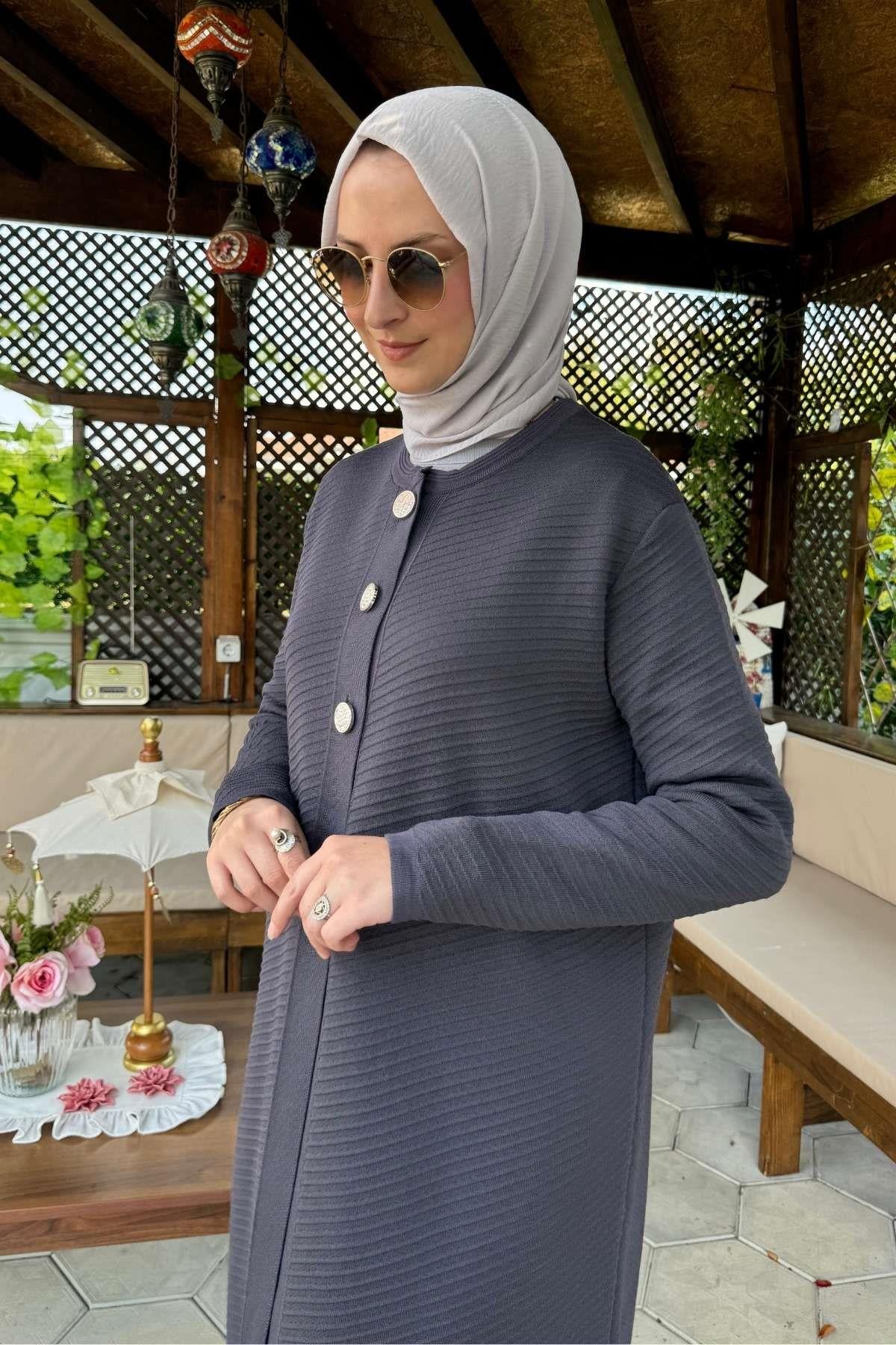 Manolya İndigo Triko Hırka | Rabia Şamlı | Tesettür Giyim, Elbise ve Kadın Giyim Modası