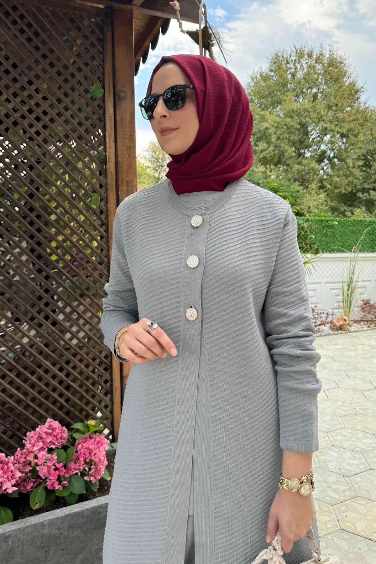Manolya İndigo Triko Hırka | Rabia Şamlı | Tesettür Giyim, Elbise ve Kadın Giyim Modası