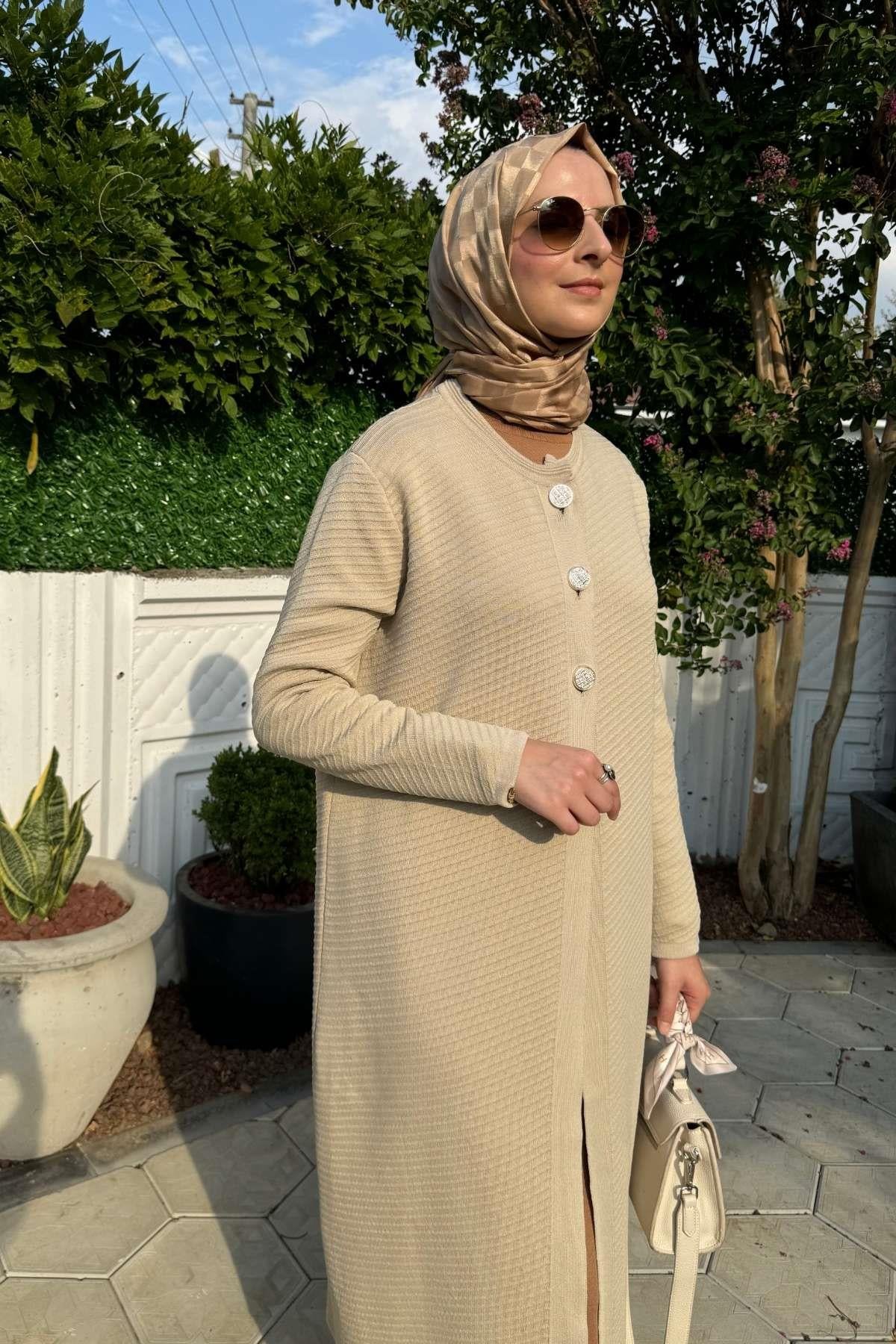 Manolya İndigo Triko Hırka | Rabia Şamlı | Tesettür Giyim, Elbise ve Kadın Giyim Modası