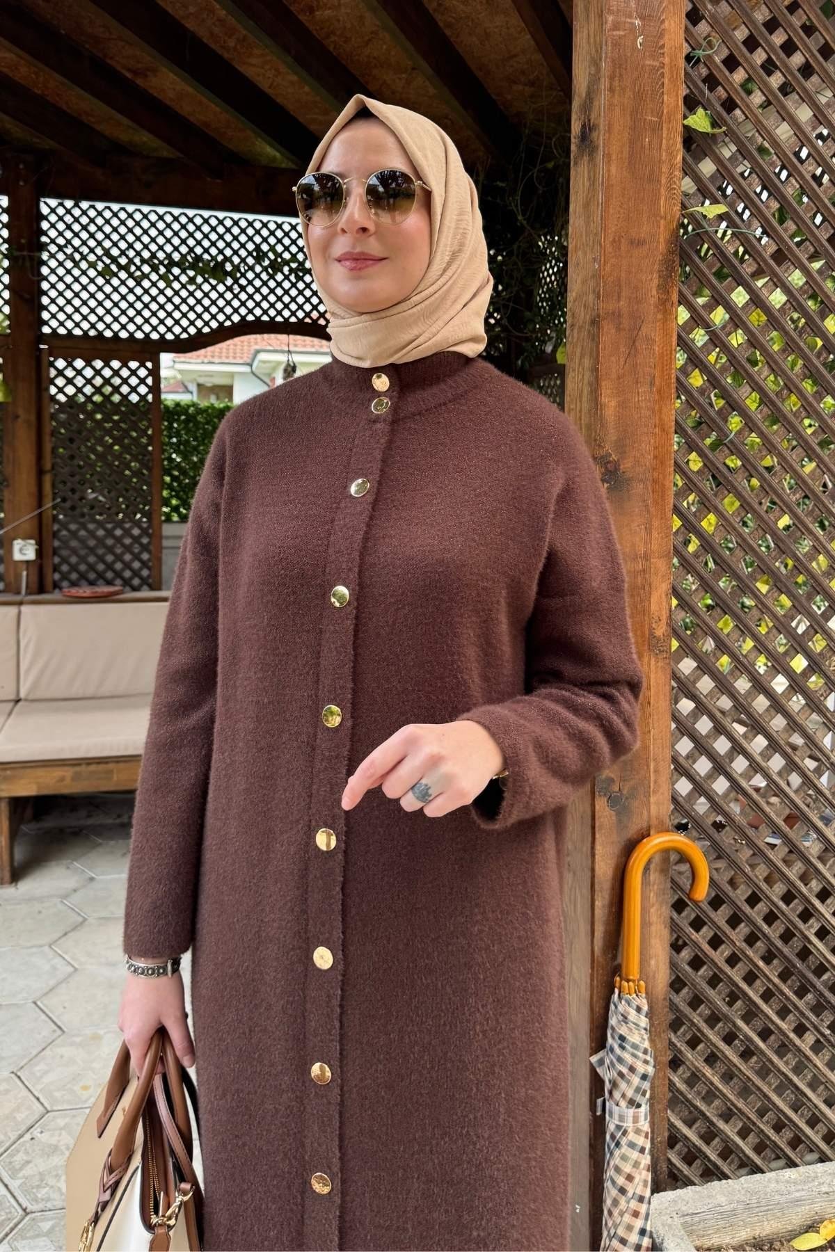 Elmas Kapitone Kap Siyah | Rabia Şamlı | Tesettür Giyim, Elbise ve Kadın Giyim Modası