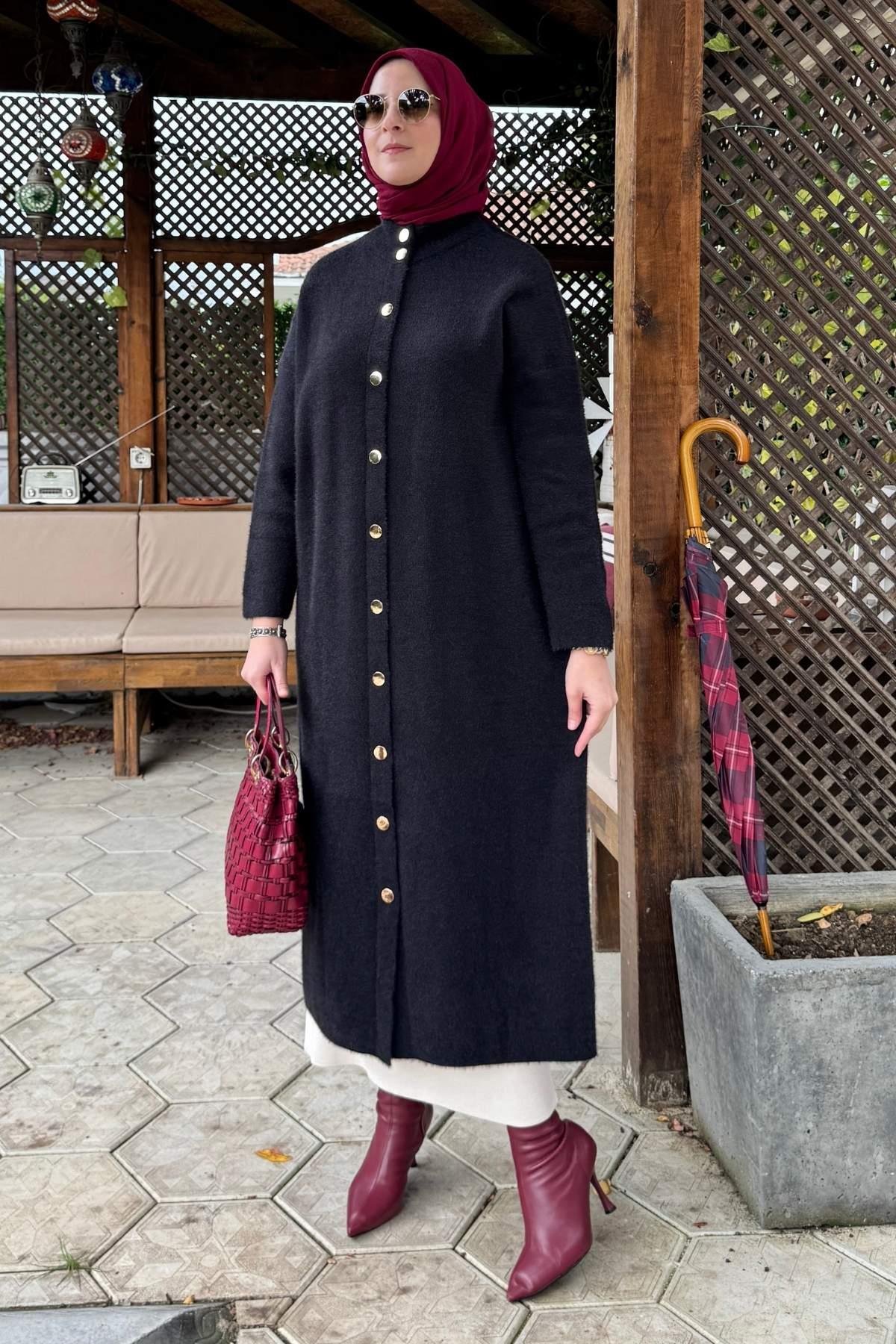 Elmas Kapitone Kap Siyah | Rabia Şamlı | Tesettür Giyim, Elbise ve Kadın Giyim Modası