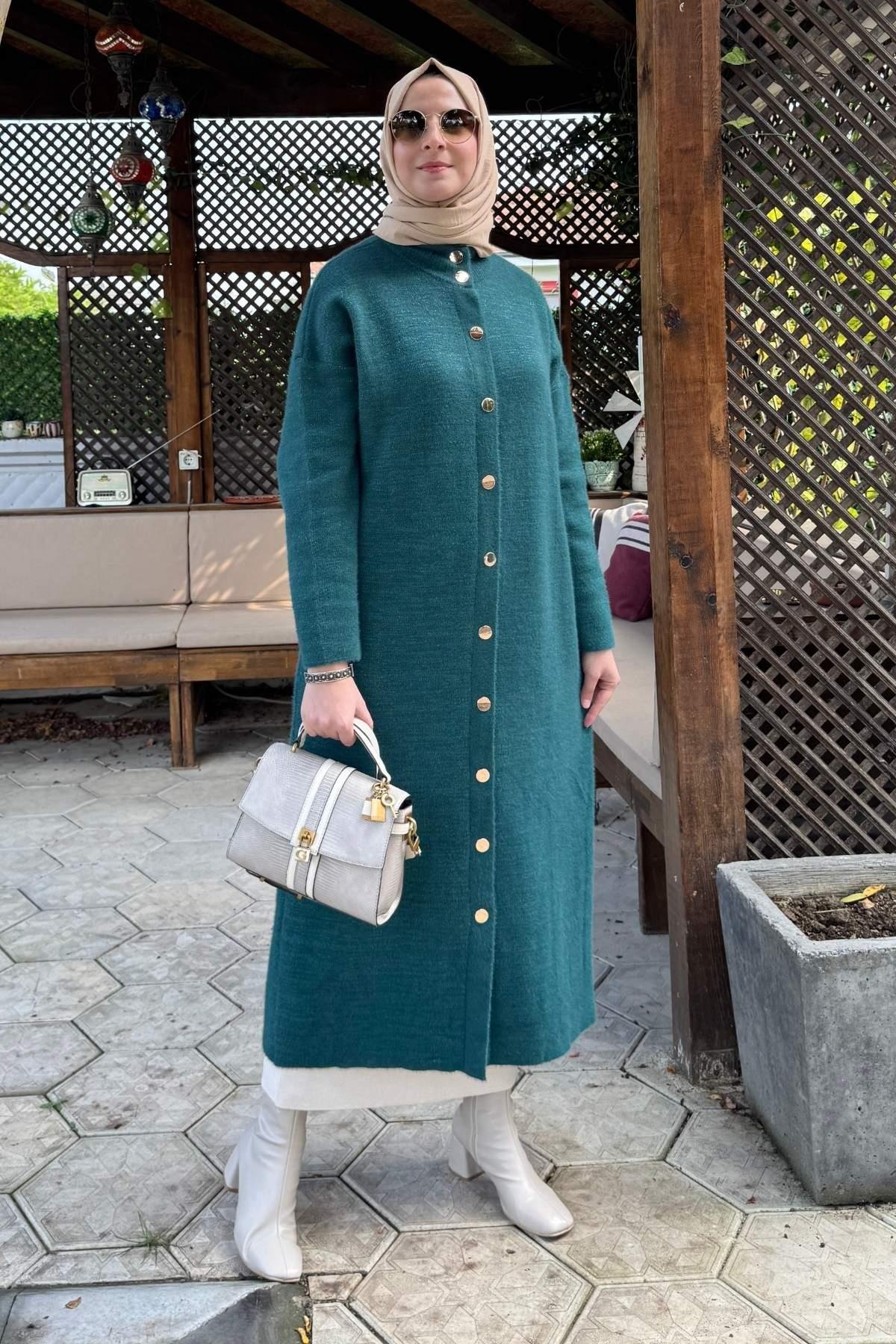Elmas Kapitone Kap Siyah | Rabia Şamlı | Tesettür Giyim, Elbise ve Kadın Giyim Modası