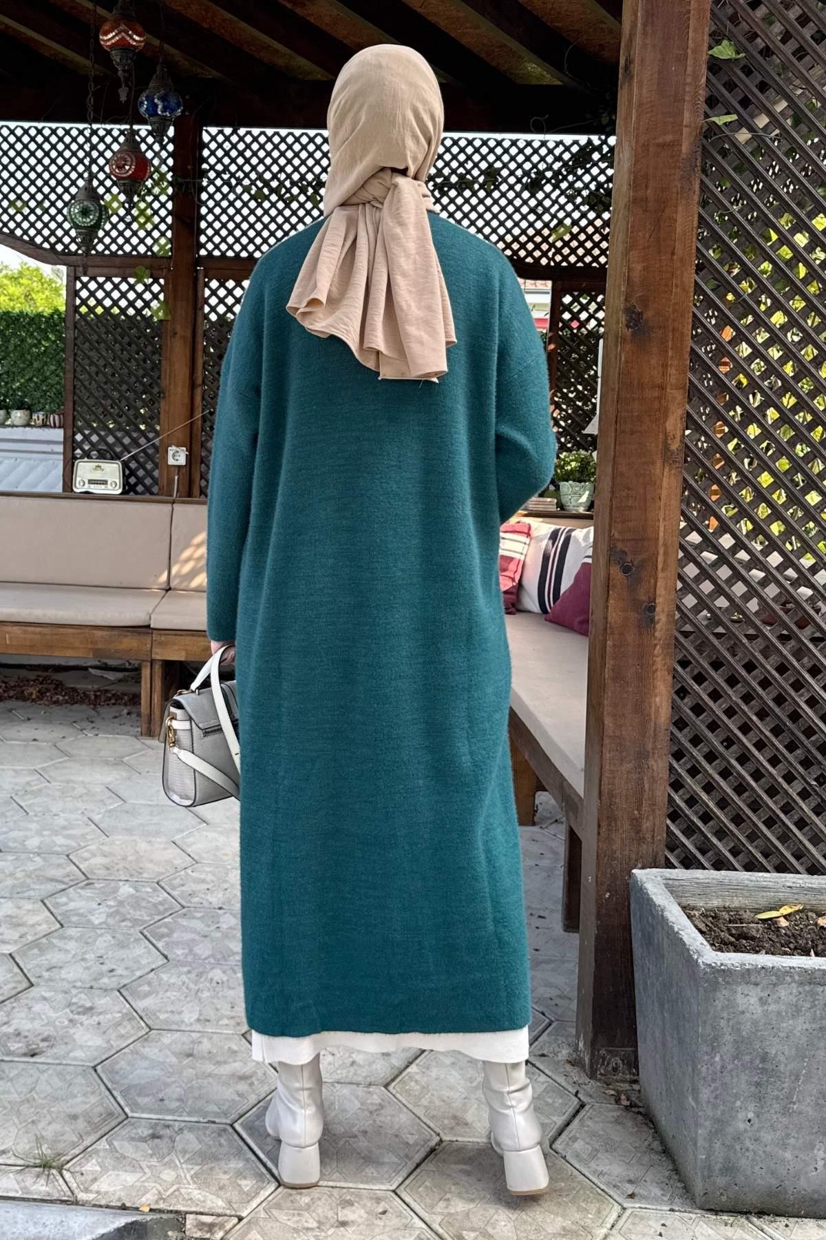 Elmas Kapitone Kap Siyah | Rabia Şamlı | Tesettür Giyim, Elbise ve Kadın Giyim Modası