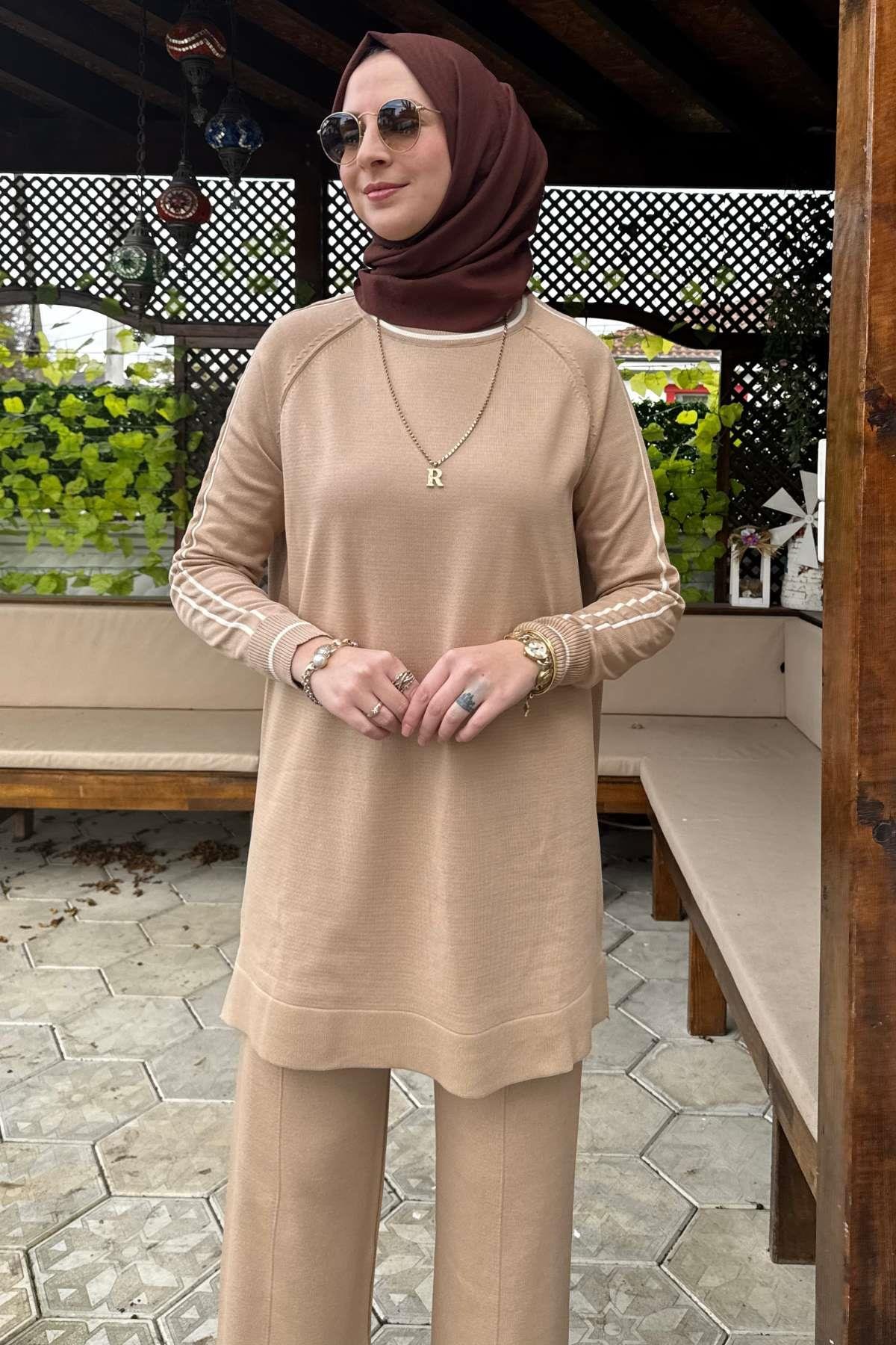 Elfida Taş Triko Takım | Rabia Şamlı | Tesettür Giyim, Elbise ve Kadın Giyim Modası