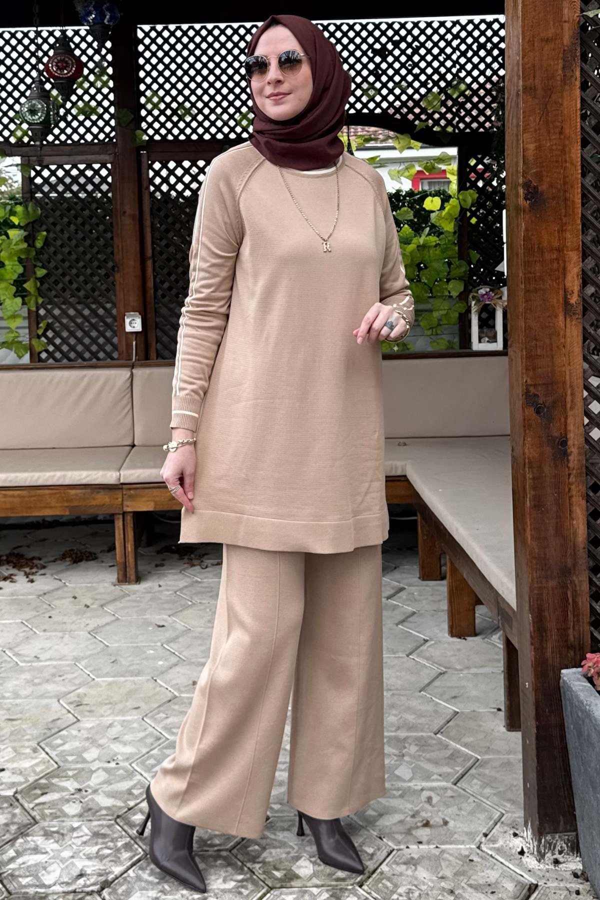 Elfida Taş Triko Takım | Rabia Şamlı | Tesettür Giyim, Elbise ve Kadın Giyim Modası