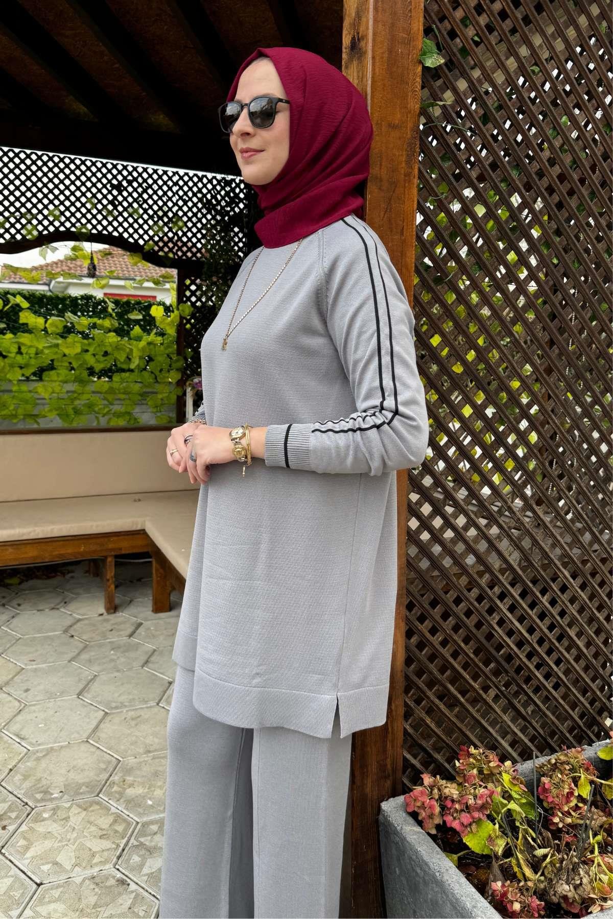 Elfida Taş Triko Takım | Rabia Şamlı | Tesettür Giyim, Elbise ve Kadın Giyim Modası